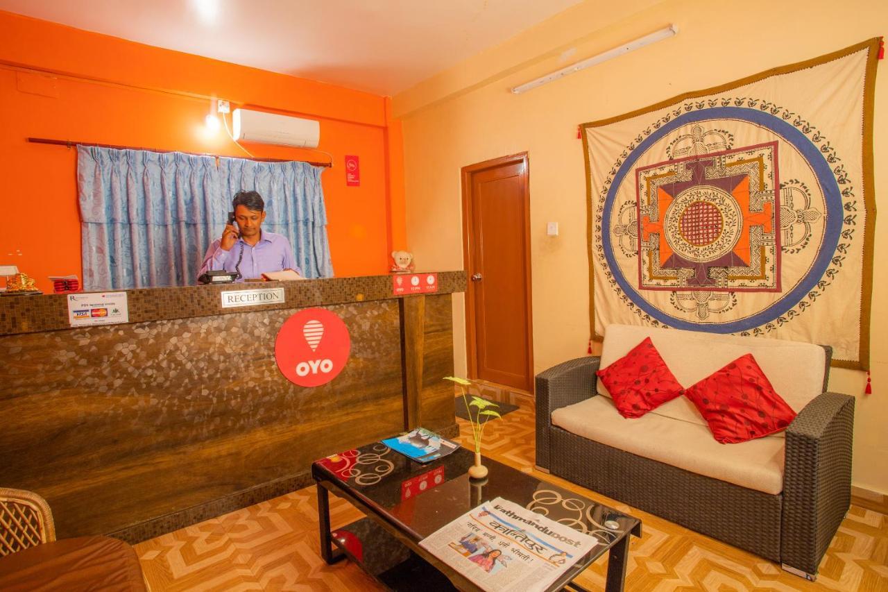Silver Sky Hotel Pokhara Esterno foto